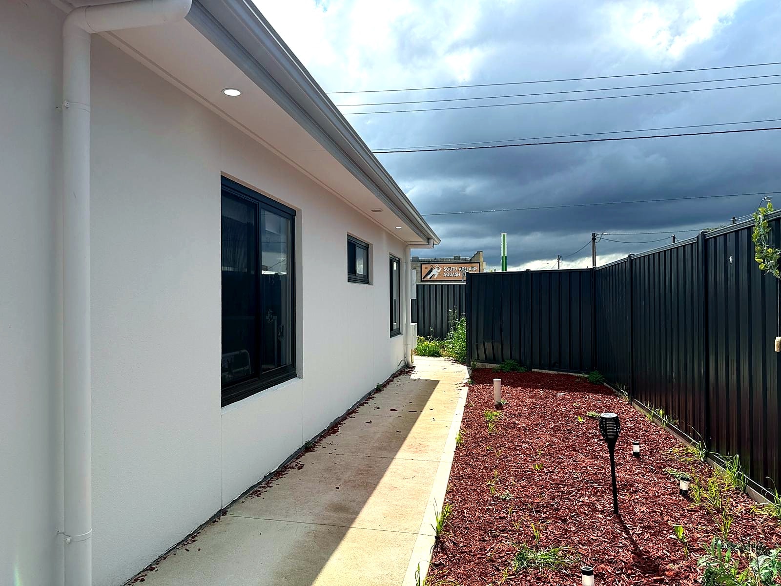 93 Daws Road — photo 3 of 11