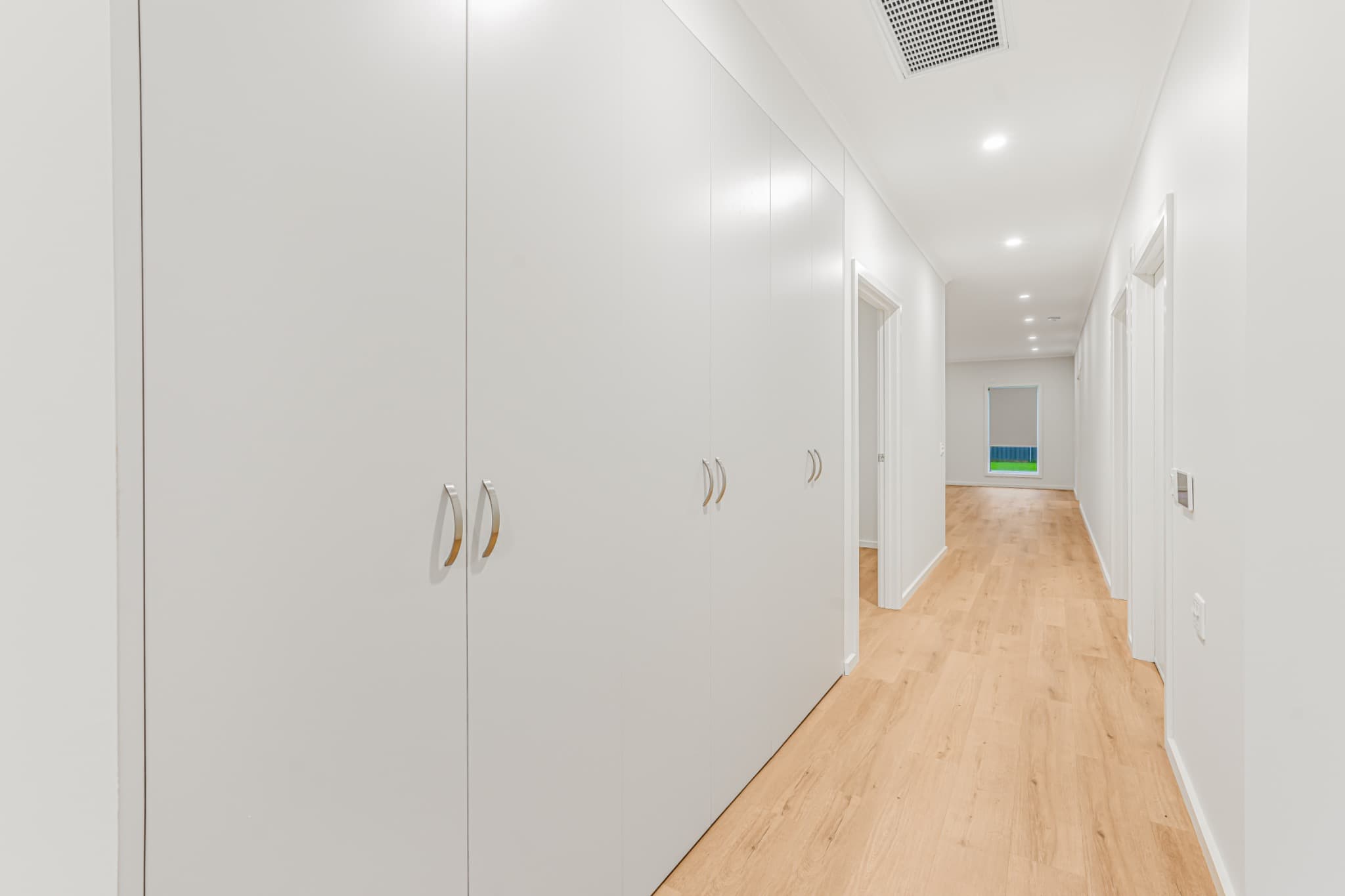 12 Fitzgibbon Court — photo 2