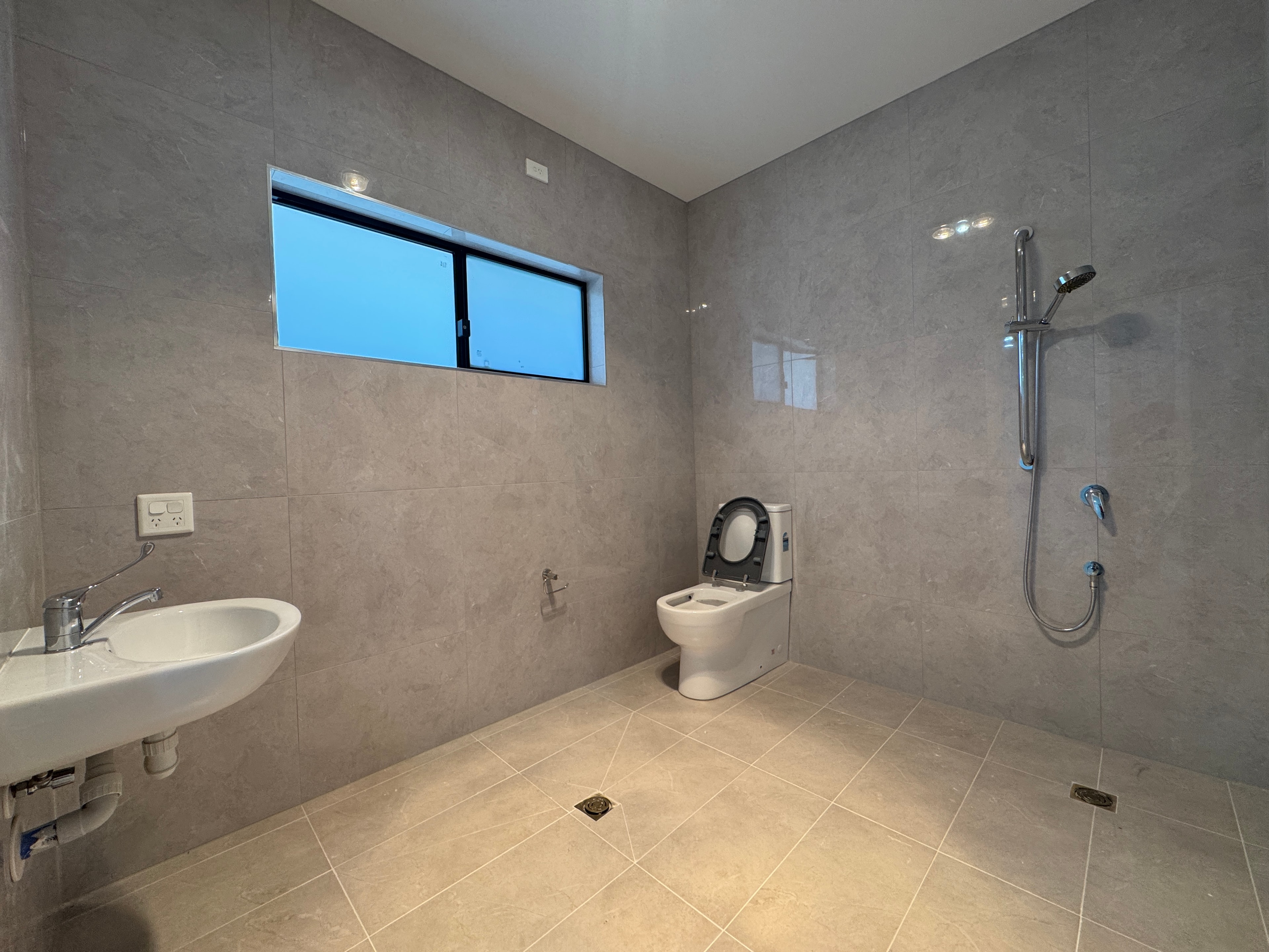 15A Emerald Road — photo 16 of 16