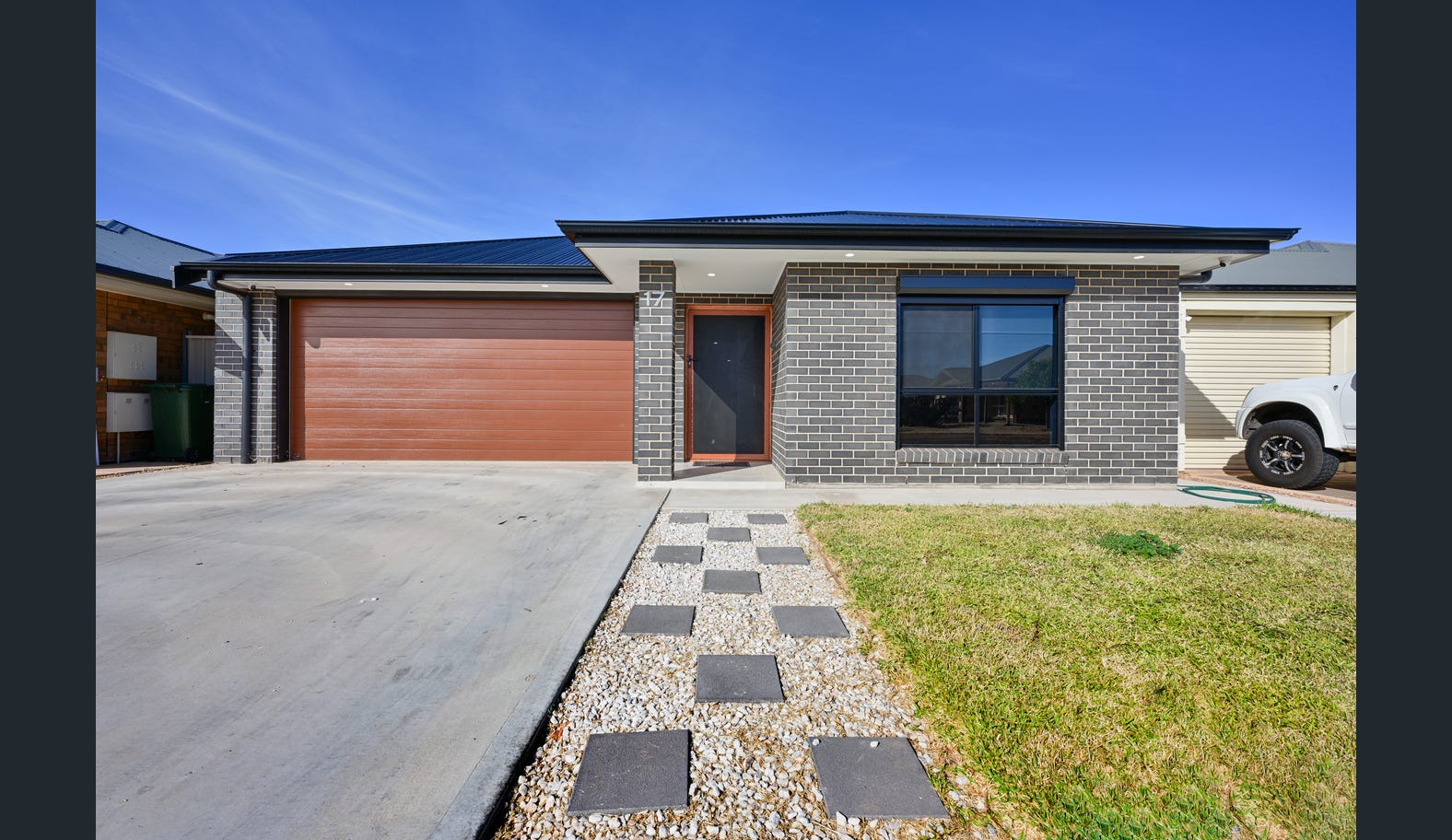 17 Jensen Avenue, Whyalla Jenkins — photo 2 of 14