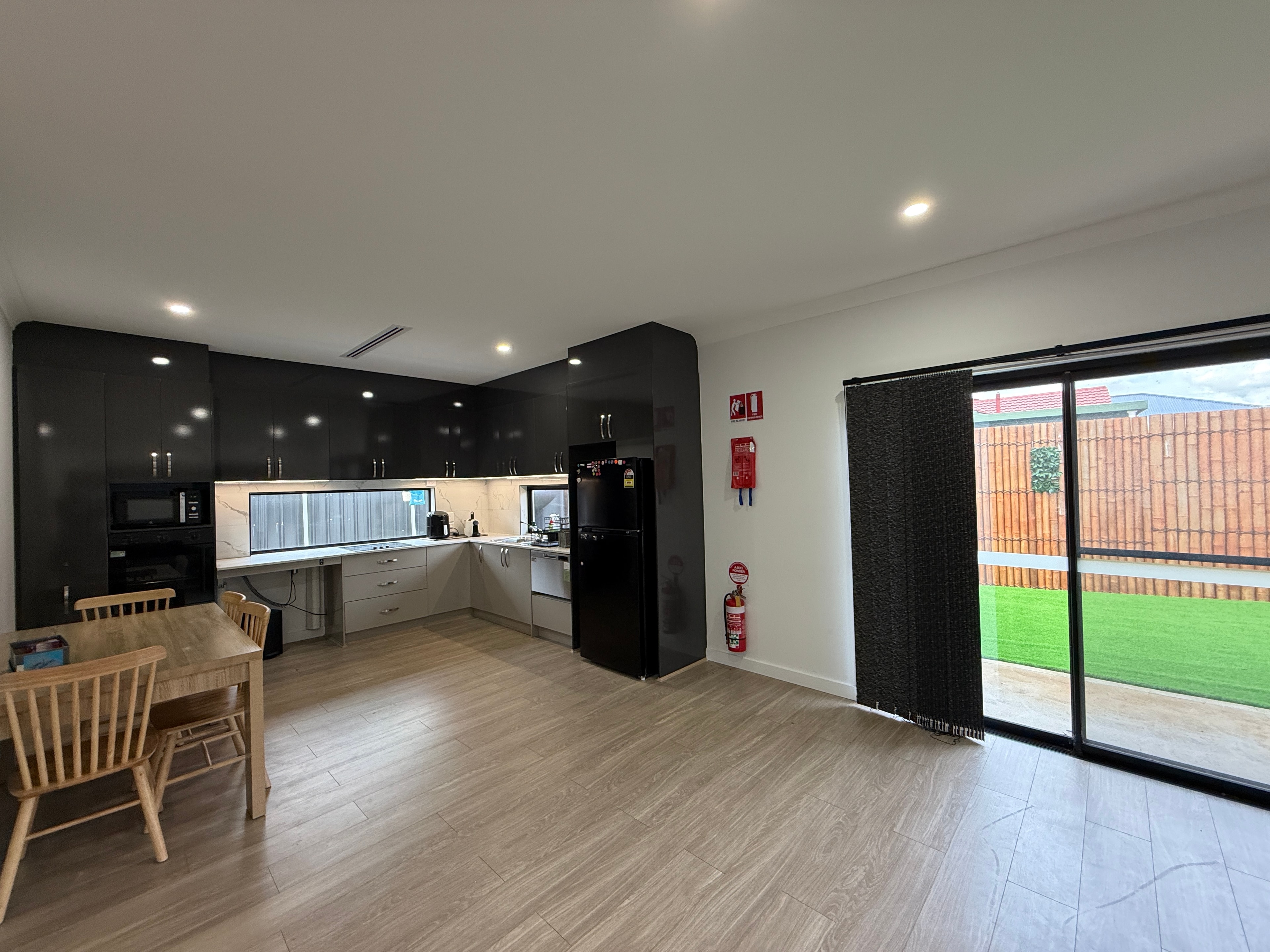 12A Derrilin Road — photo 4 of 13