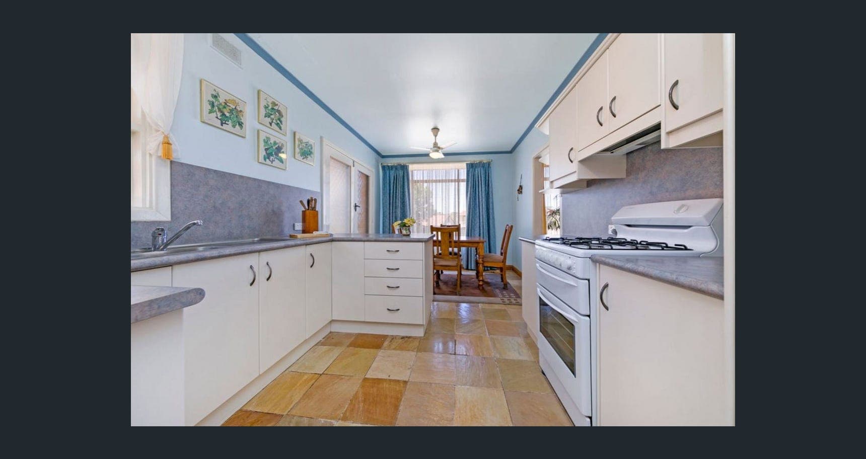 24 Kym Ave — photo 2