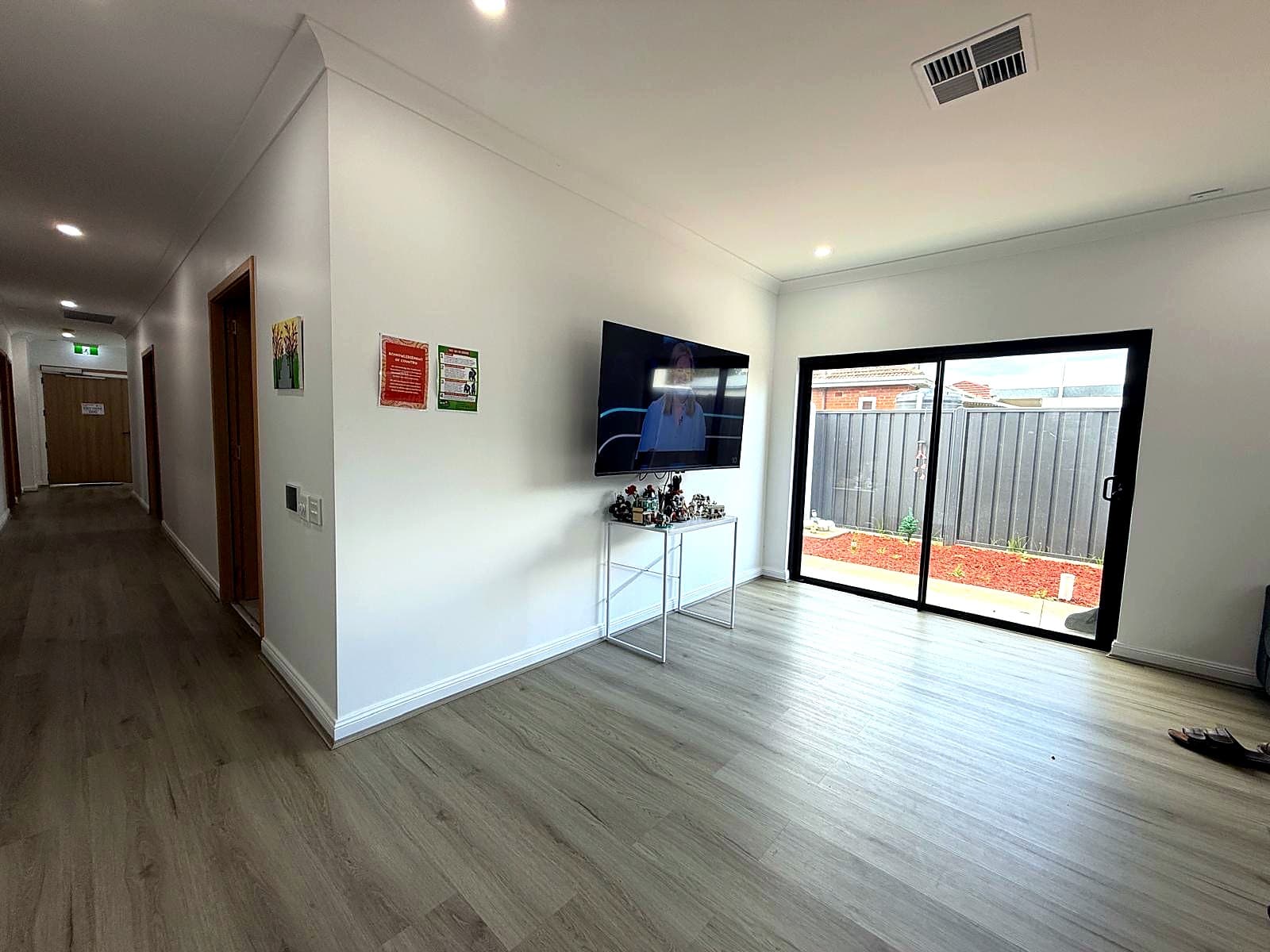 93 Daws Road — photo 10
